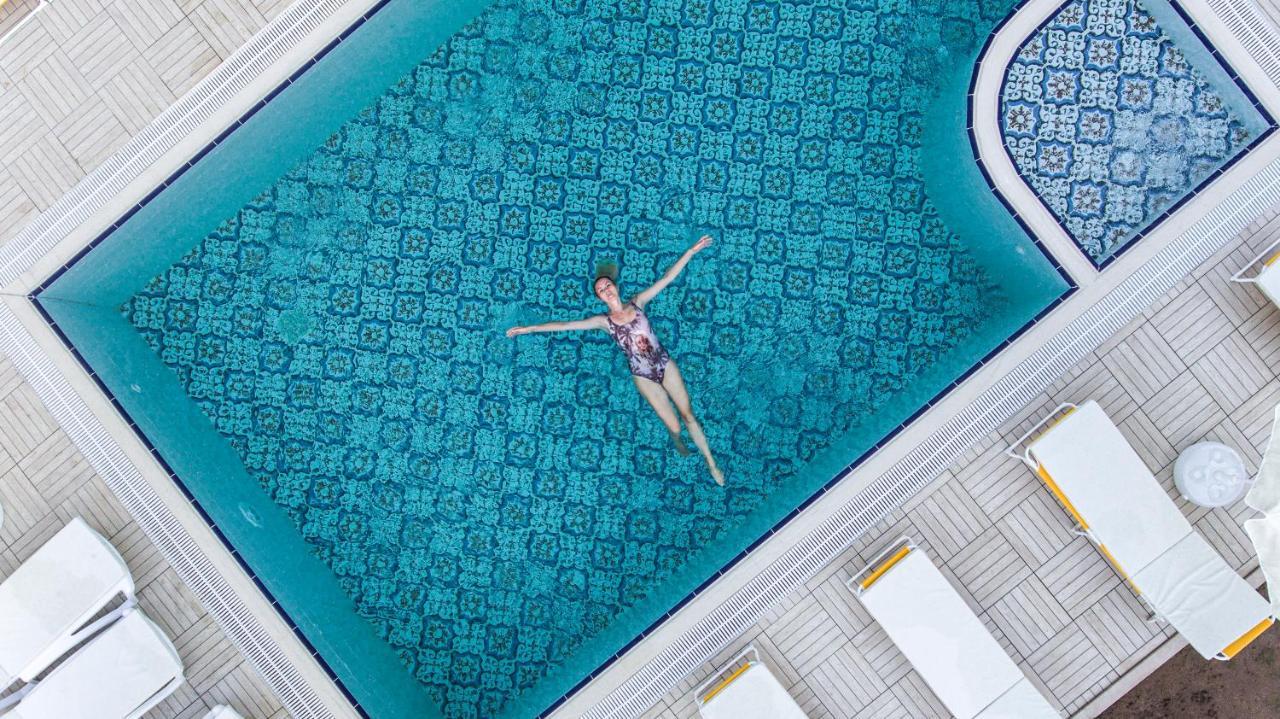 Belsun Hotel เบลดิบี ภายนอก รูปภาพ